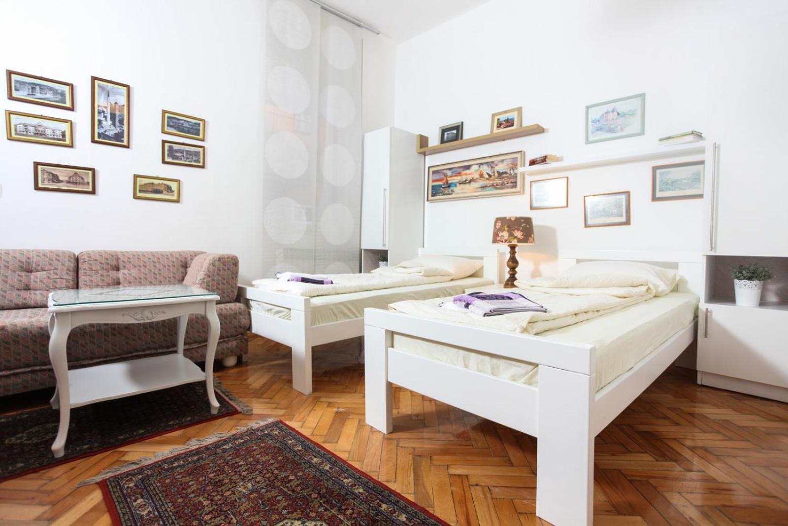 Apartments And Rooms Fonty Σαράγεβο Δωμάτιο φωτογραφία