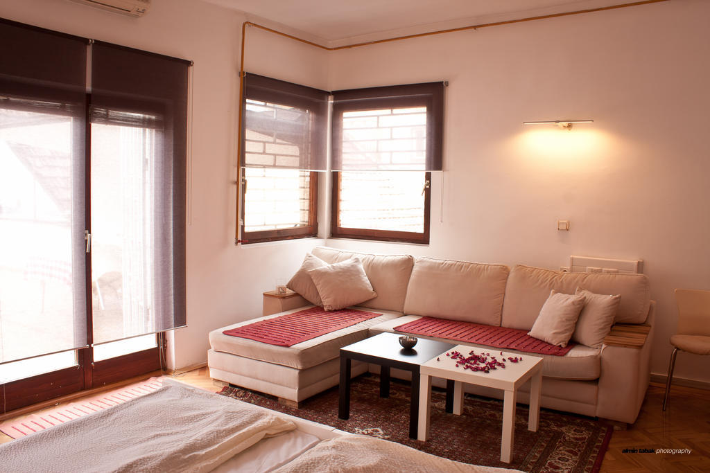 Apartments And Rooms Fonty Σαράγεβο Εξωτερικό φωτογραφία