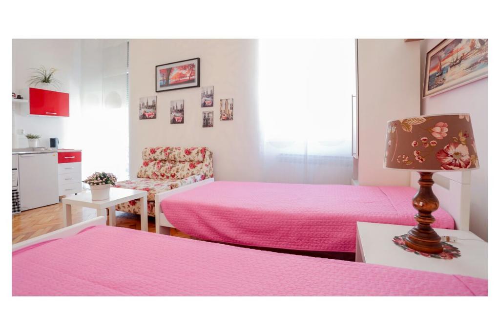 Apartments And Rooms Fonty Σαράγεβο Εξωτερικό φωτογραφία