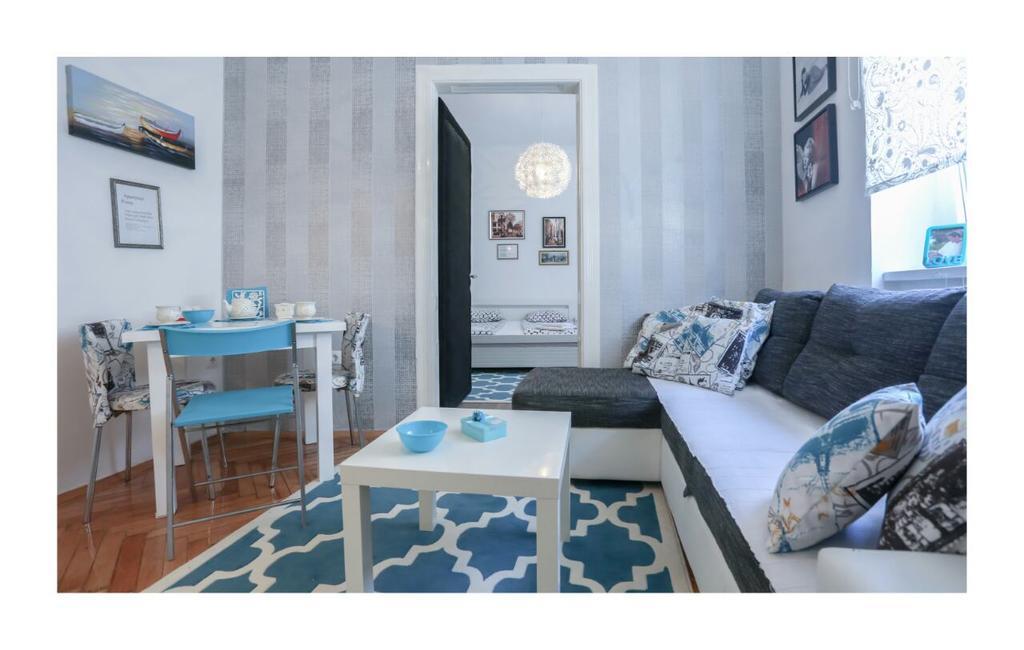 Apartments And Rooms Fonty Σαράγεβο Εξωτερικό φωτογραφία